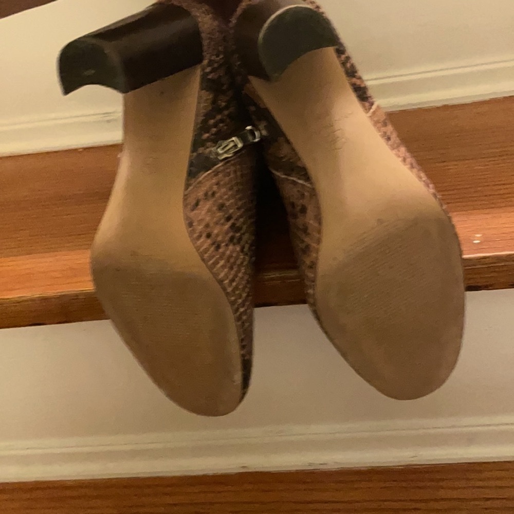 Ann Taylor Talulah Snakeskin Leather Bootie - Picture 4 of 4